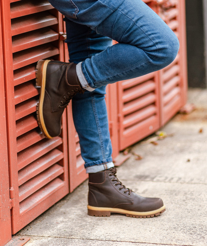 Botas Grove Café