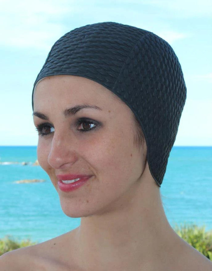 Fashy Bubble Swim Cap: black mesh with elastic for comfort and water resistance