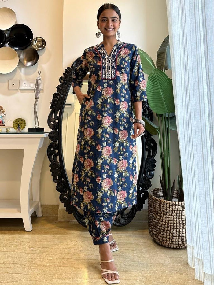 Jeet Navy Floral Afghan Set