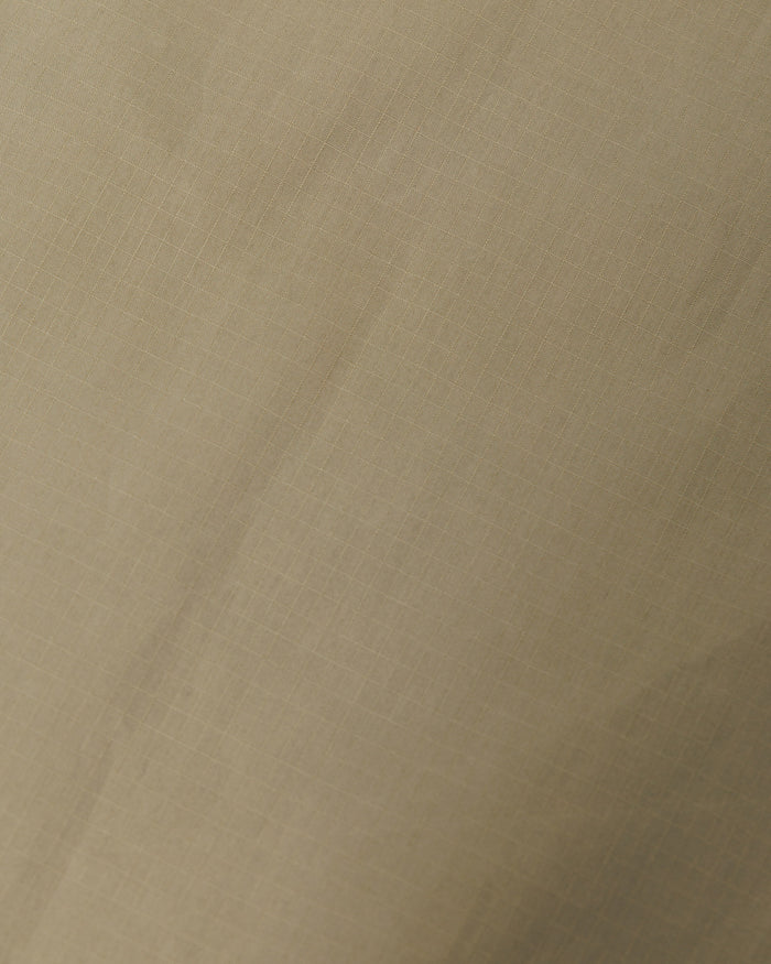 Outnback Musette in stone, ripstop fabric texture detail