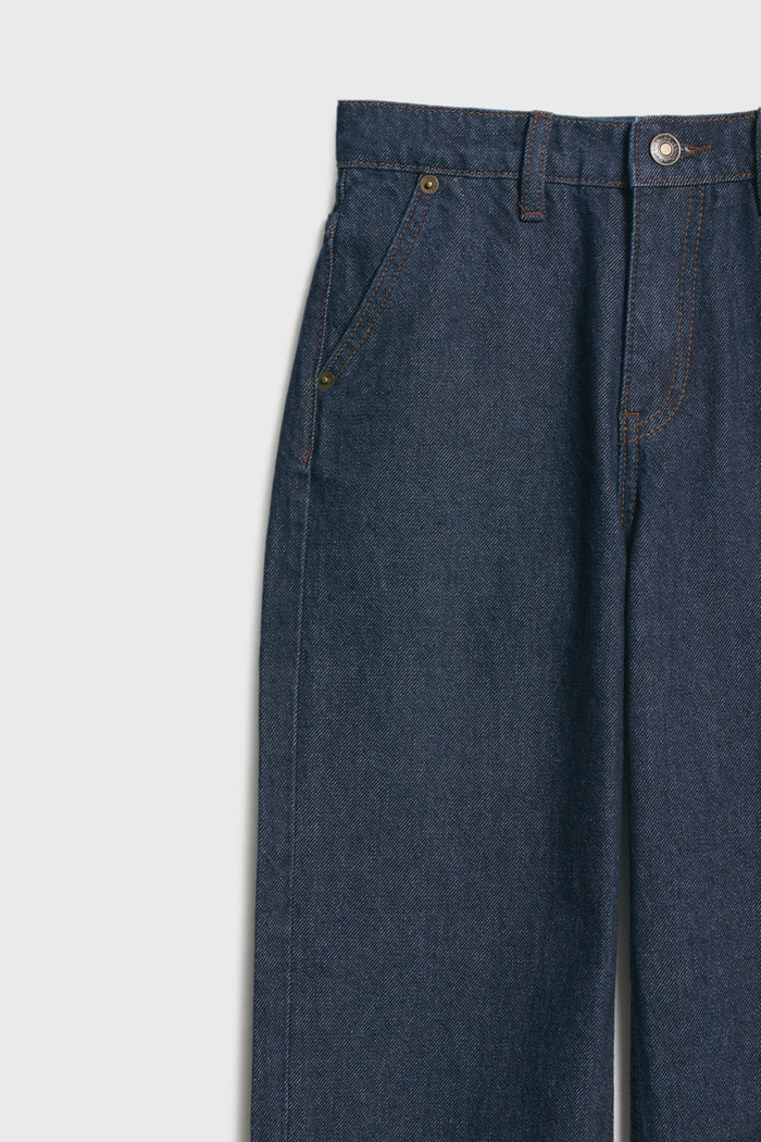 DARK BLUE
