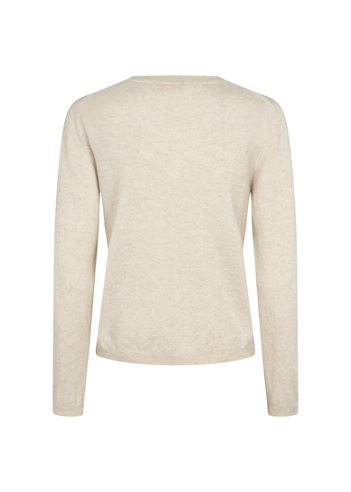 Lys beige kashmirbluse set bagpå med lange ærmer og rund hals