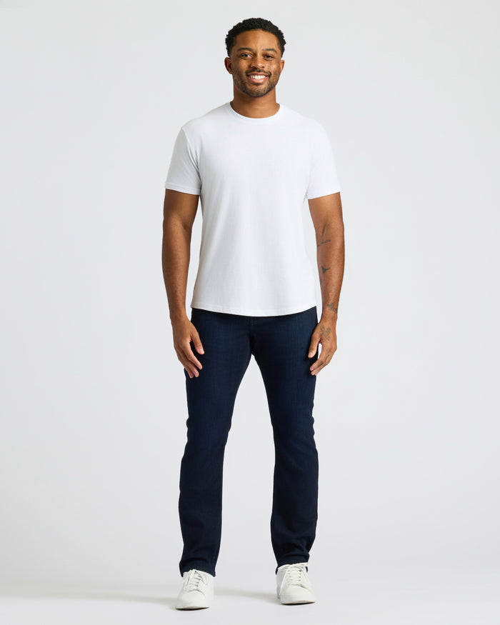 Man in All White Curved Hem Classic Crew Neck T-shirt.