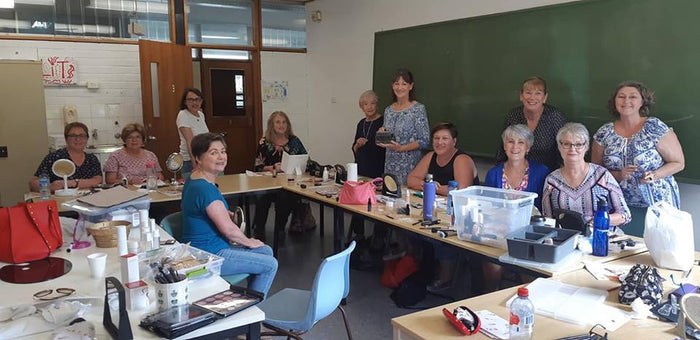 Your Colours Youthful make up-Hands on Workshop