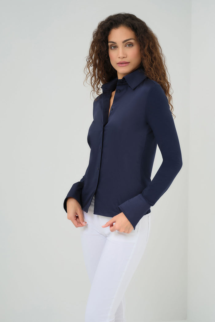 Navy ||