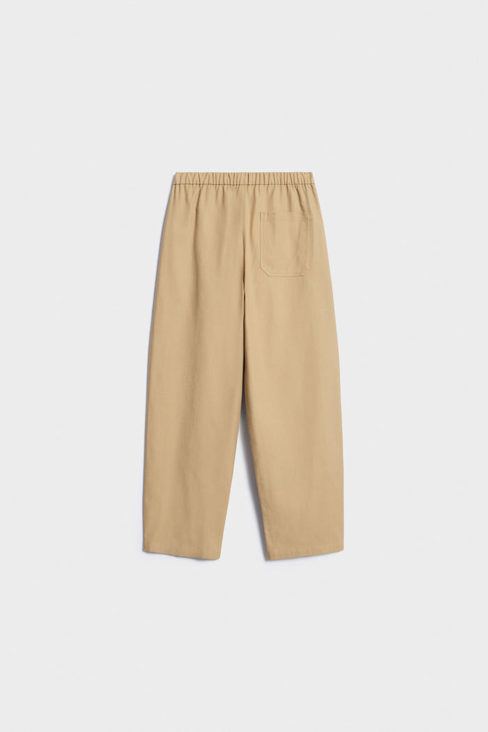LIGHT BEIGE
