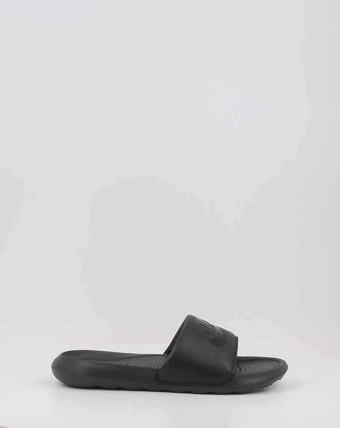 WMNS VICTORI CN9677 004