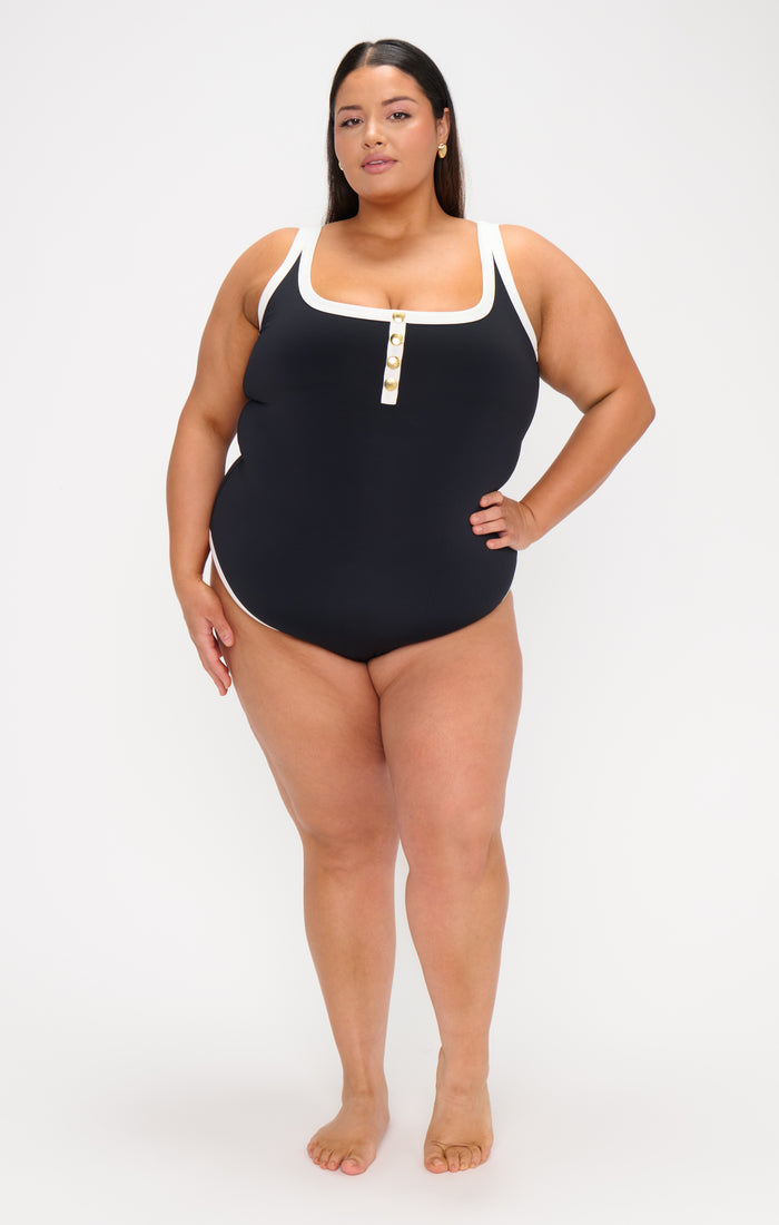 collection_extended-sizes collection_mumu-weddings-for-the-bride-extended-sizes collection_mumu-weddings-for-the-guest-extended-sizes collection_mumu-weddings-getting-ready-extended-sizes collection_mumu-weddings-new-bridesmaids-extended-sizes collection_plus-size-swim collection_plus-size-dresses collections_plus-size-pajamas collections_sale-plus-size