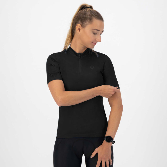 Rogelli Core fietsshirt dames zwart korte mouw gedragen voorkant.