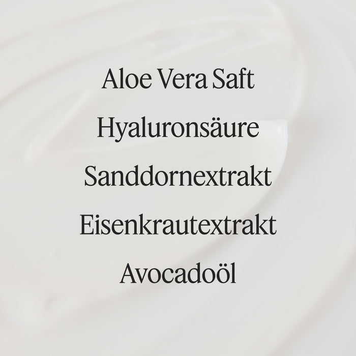 Santaverde Cream Medium – Naturkosmetik-Texturbild der Gesichtscreme mit Aloe Vera und Hyaluronsäure als Hauptwirkstoff