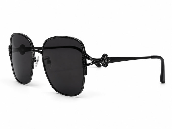 Embellished Clover Sunglasses Black/Black