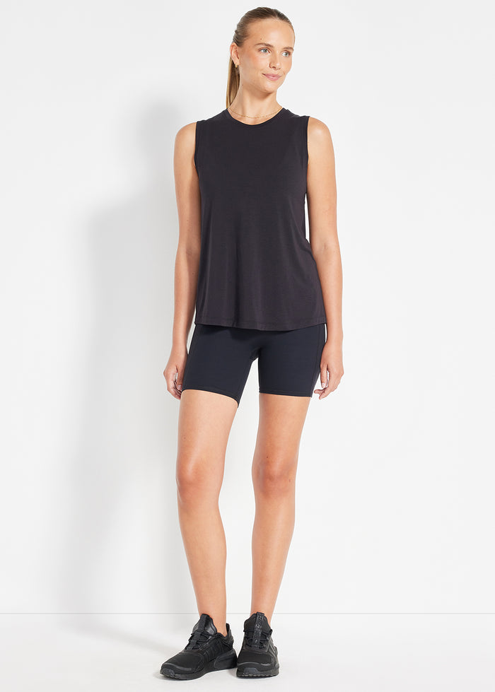 Essential Muscle Tank