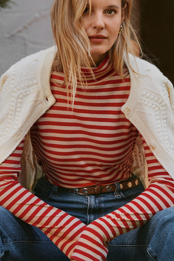 Feather Cloud Layering Turtleneck