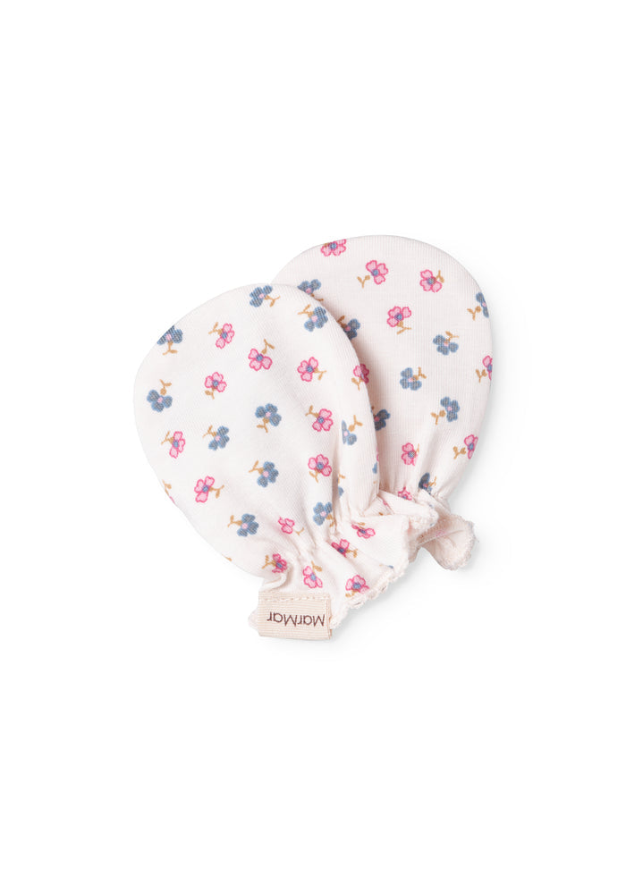 Baby blanket with flower print