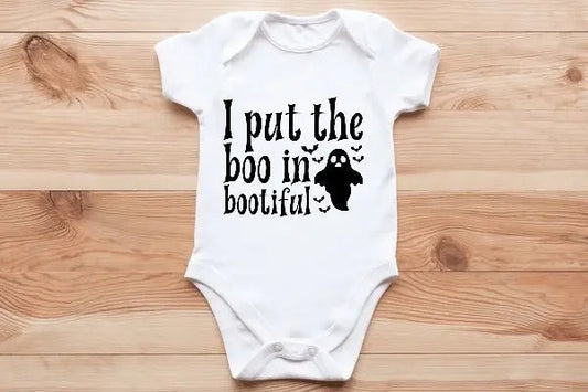 I put the Boo 👻 in bootiful vest🖤🦔 Claxton Creations GB