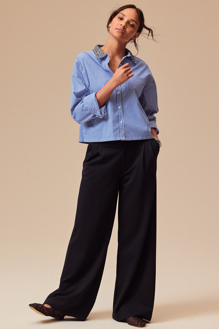 Michaela Shine Flat