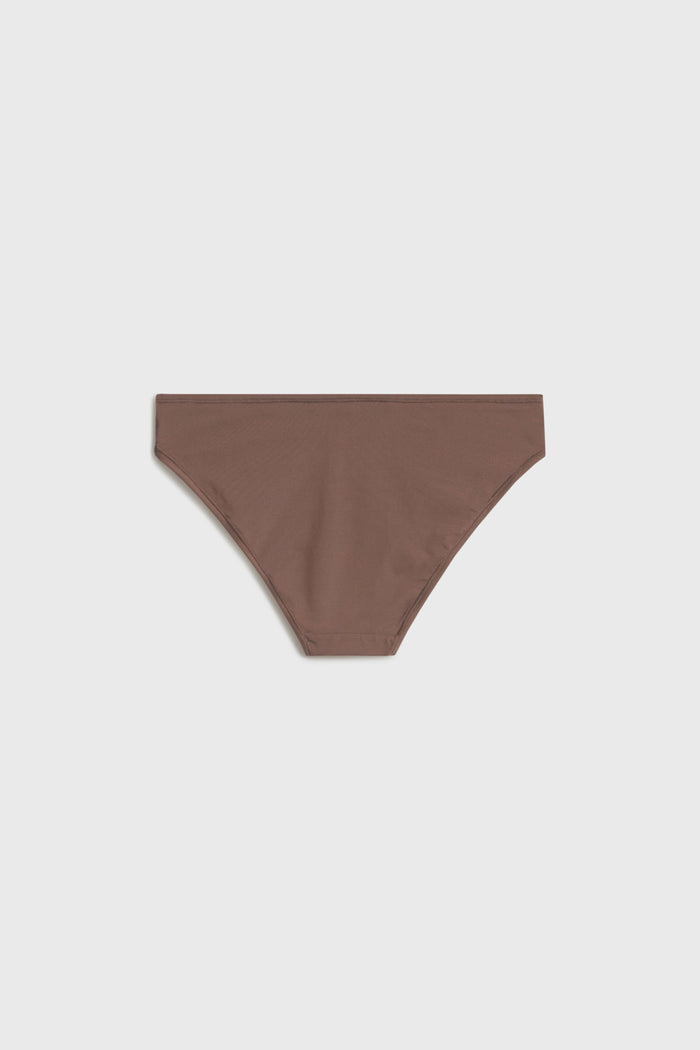 DARK BROWN