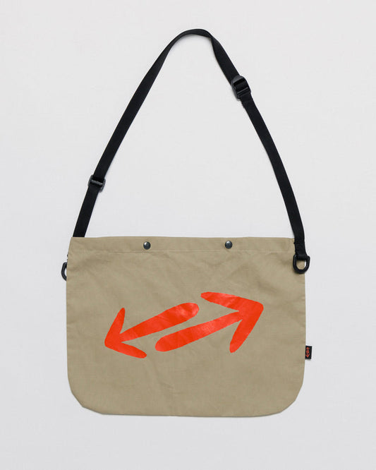 Outnback Musette in stone, front
