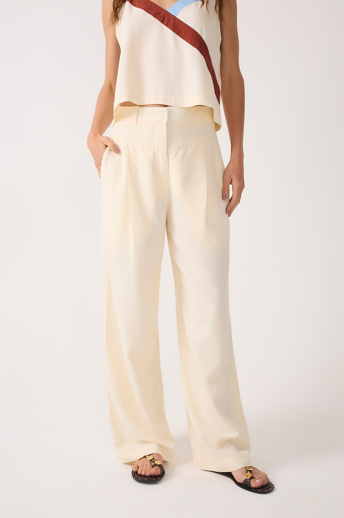 Pockets Straight Leg Pants_4