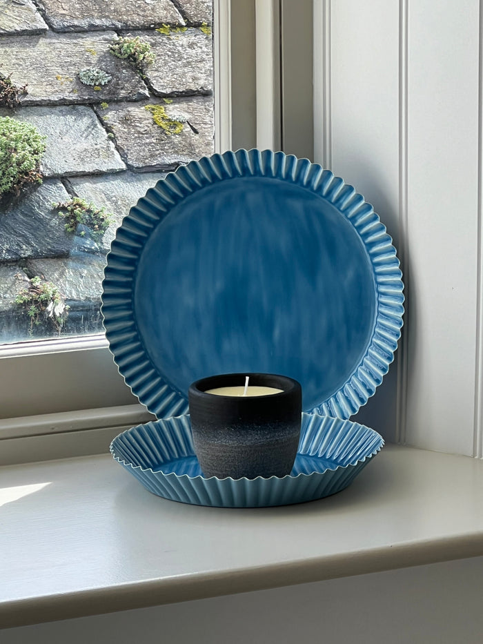 Round Scalloped Metal Tray | Blue