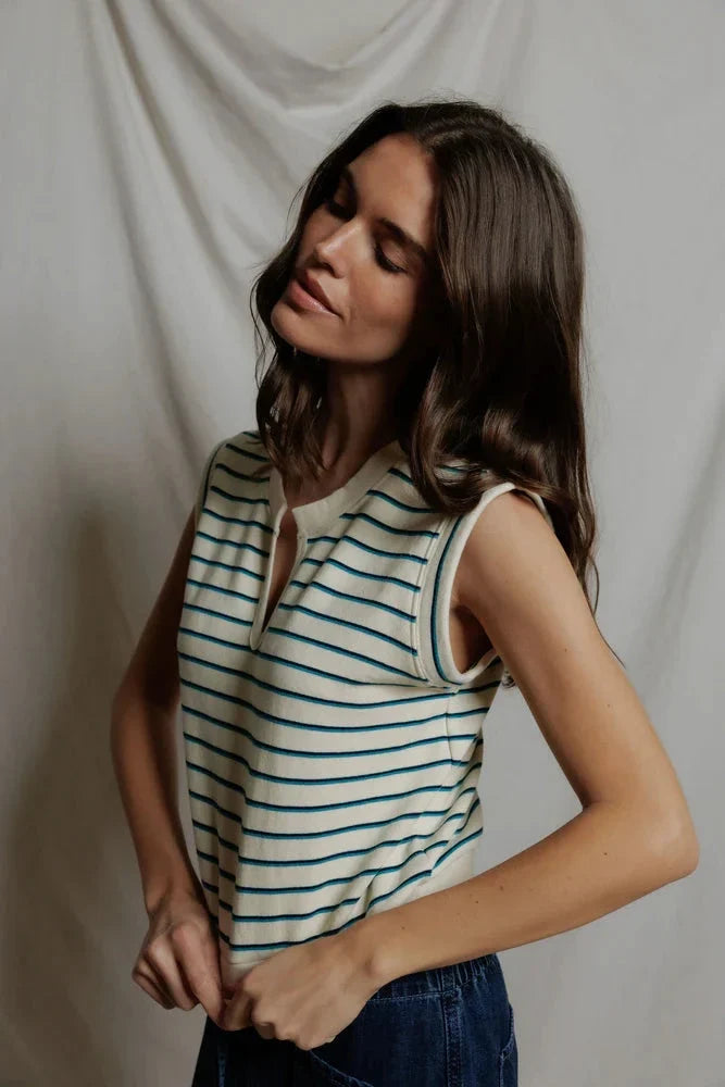 Sloane Stripe Split Tee-Tops/Blouses-Uniquities