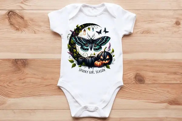 🌙 Spooky girl season🦋vest🖤🦔 Claxton Creations GB