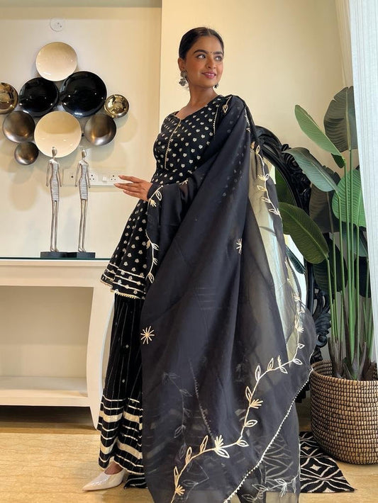 Starry Night Gharara Set