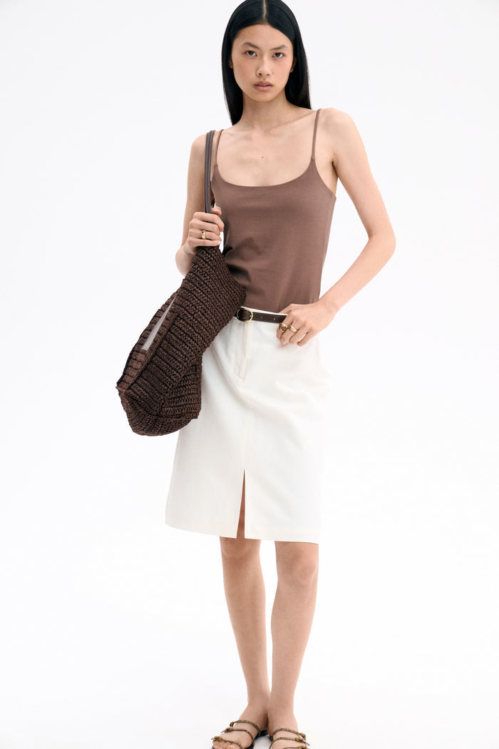 DARK BEIGE