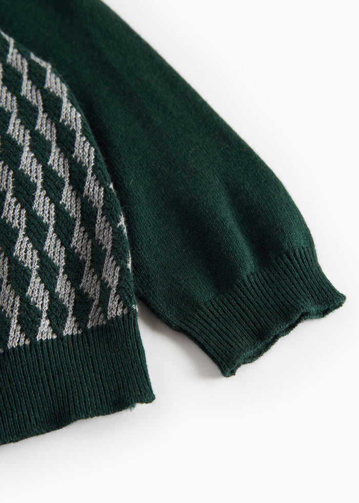 Knitted baby blouse with checkered pattern in dark green