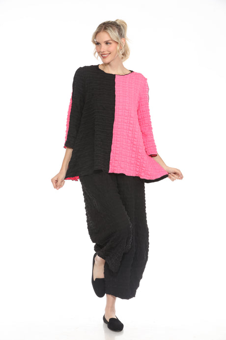 Textured Pucker Weave Crop Pant in Black - P3732