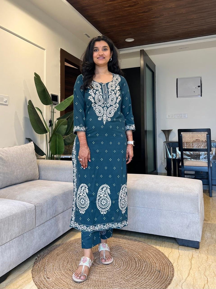 Zarna Embroidered Premium Cotton Set- Blue