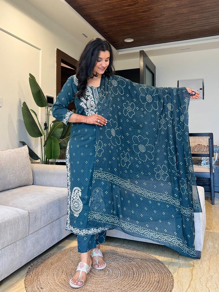 Zarna Embroidered Premium Cotton Set- Blue